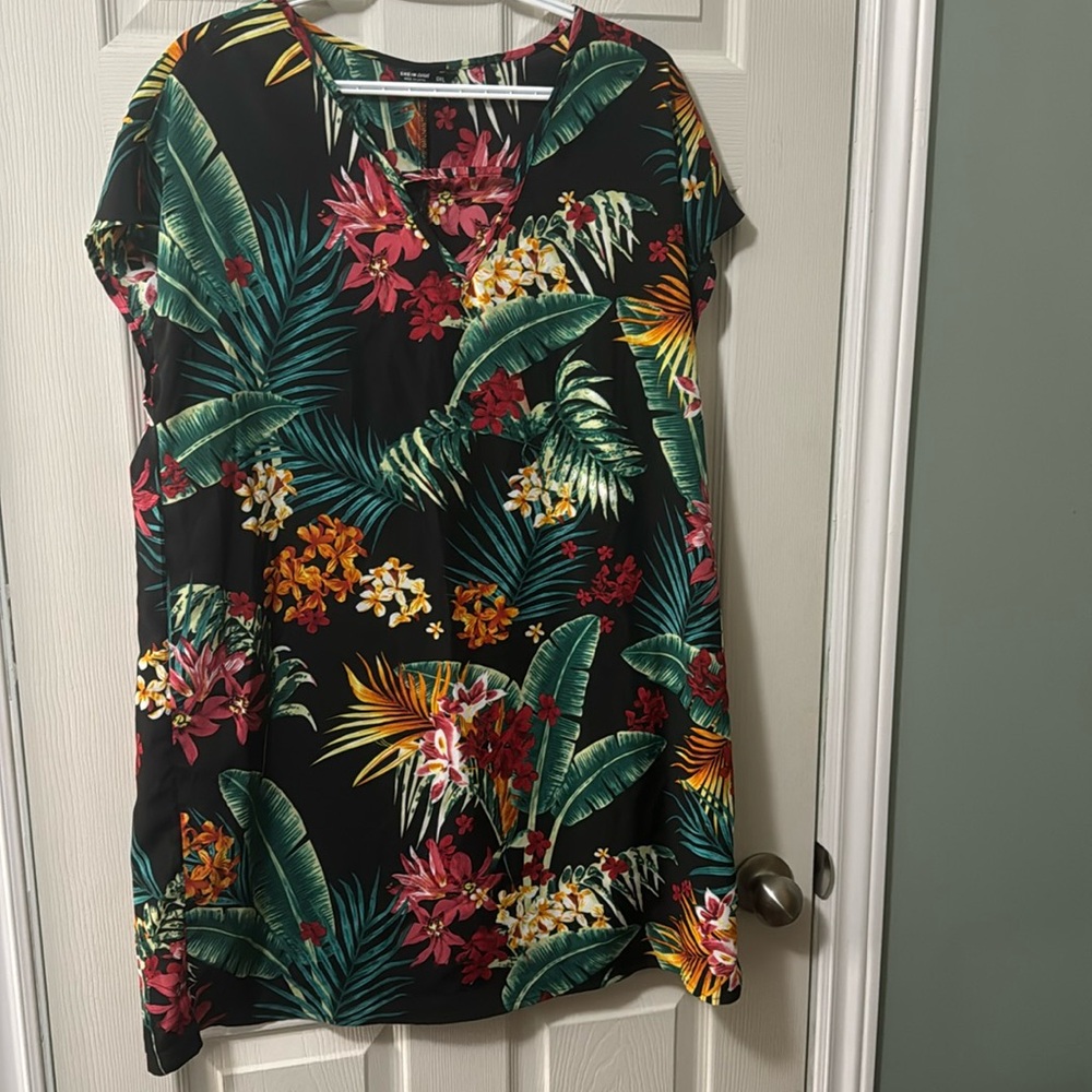 Dress/swim suit cover up